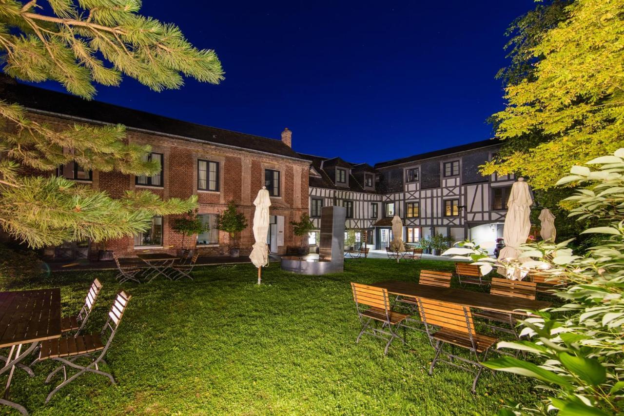 Hotel La Licorne & Spa Лион-ла-Форе Экстерьер фото