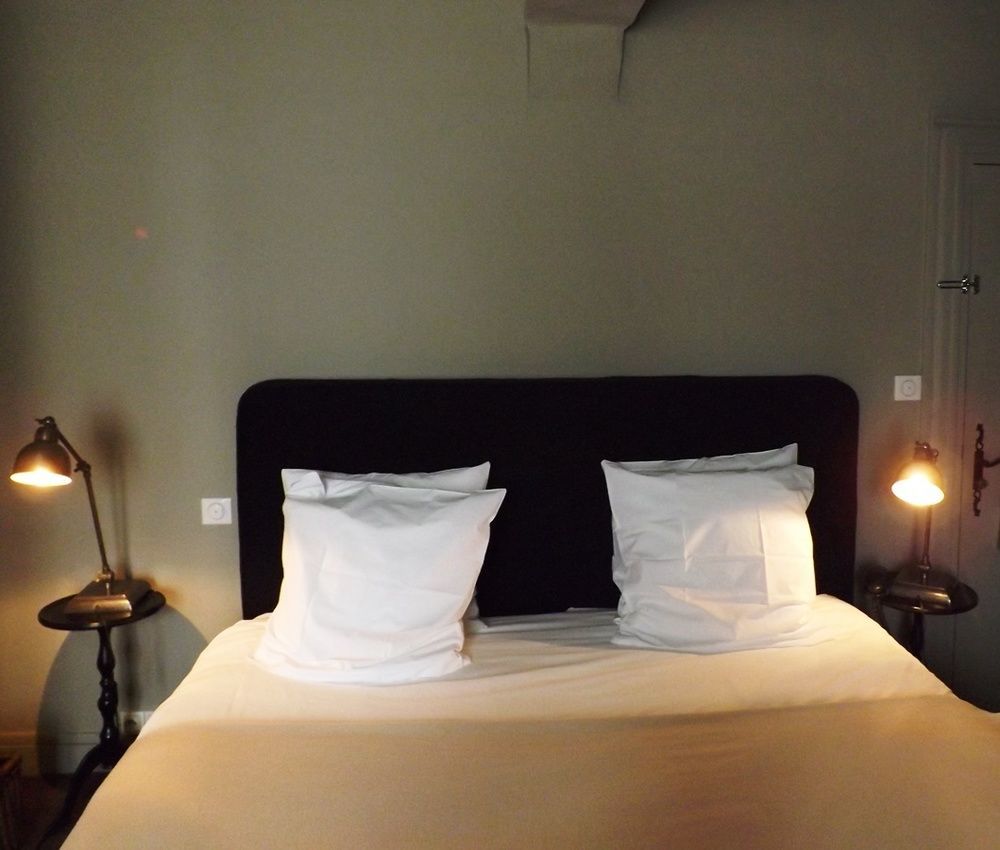 Hotel La Licorne & Spa Лион-ла-Форе Экстерьер фото